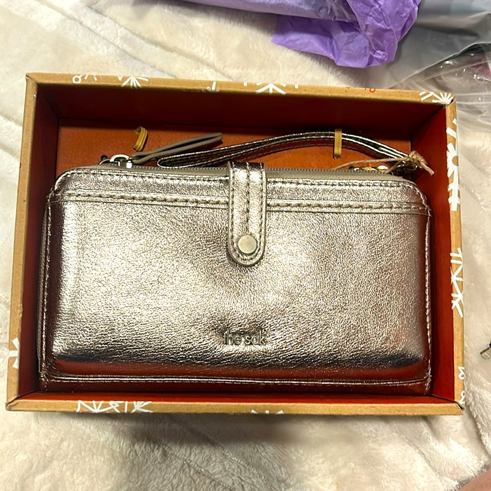 Sak wristlet NIB rose gold